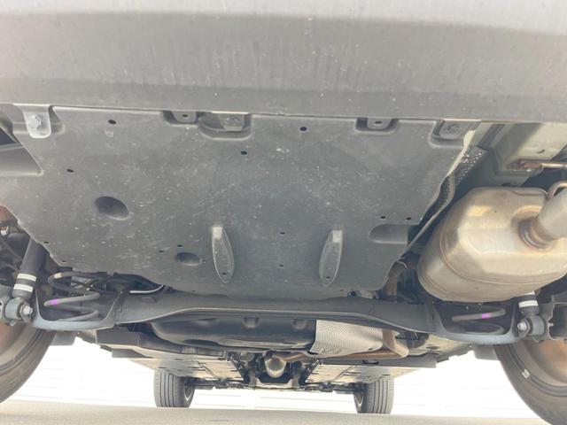 ヤリスクロス ハイブリッドＺ　バックカメラ　１００Ｖ電源　レーダークルーズ　ハーフレザーシート　パワーシート　スマートキー　ＬＥＤヘッド　ビルトインＥＴＣ　純正１８インチアルミ　オートライト　オートエアコン　Ｂｌｕｅｔｏｏｔｈ（19枚目）