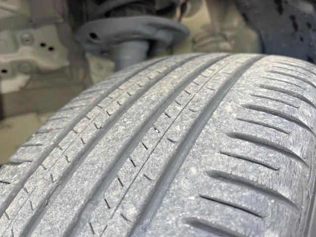 ヤリスクロス ハイブリッドＺ　バックカメラ　１００Ｖ電源　レーダークルーズ　ハーフレザーシート　パワーシート　スマートキー　ＬＥＤヘッド　ビルトインＥＴＣ　純正１８インチアルミ　オートライト　オートエアコン　Ｂｌｕｅｔｏｏｔｈ（23枚目）