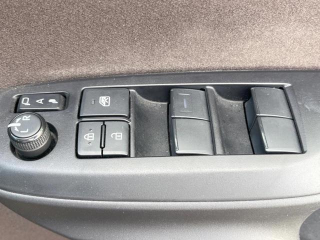 ヤリスクロス ハイブリッドＺ　バックカメラ　１００Ｖ電源　レーダークルーズ　ハーフレザーシート　パワーシート　スマートキー　ＬＥＤヘッド　ビルトインＥＴＣ　純正１８インチアルミ　オートライト　オートエアコン　Ｂｌｕｅｔｏｏｔｈ（29枚目）