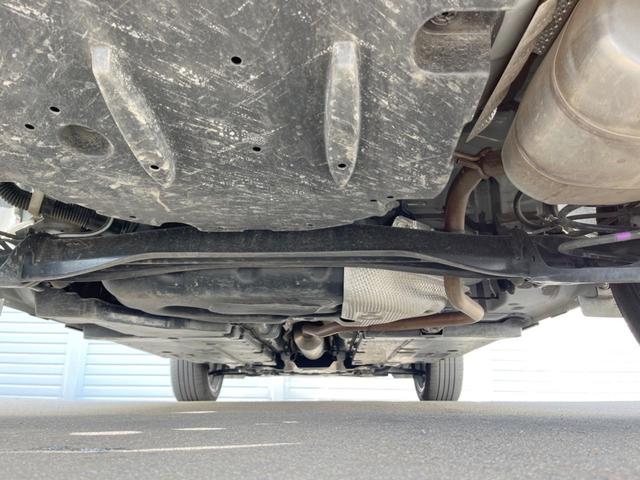 ヤリスクロス ハイブリッドＺ　禁煙　純正８型ナビ　衝突軽減　全周囲カメラ　レーダークルーズ　ブラインドスポットモニター　シートヒーター　ハーフレザーシート　ＬＥＤヘッド　クリアランスソナー　オートハイビーム　純正１８インチＡＷ（19枚目）