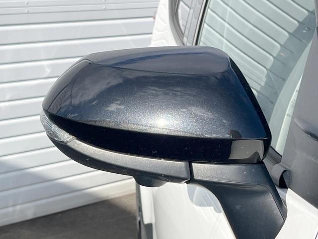 ヤリスクロス ハイブリッドＺ　禁煙　純正８型ナビ　衝突軽減　全周囲カメラ　レーダークルーズ　ブラインドスポットモニター　シートヒーター　ハーフレザーシート　ＬＥＤヘッド　クリアランスソナー　オートハイビーム　純正１８インチＡＷ（21枚目）