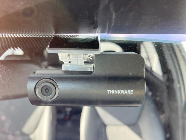 ヤリスクロス ハイブリッドＺ　禁煙　純正８型ナビ　衝突軽減　全周囲カメラ　レーダークルーズ　ブラインドスポットモニター　シートヒーター　ハーフレザーシート　ＬＥＤヘッド　クリアランスソナー　オートハイビーム　純正１８インチＡＷ（43枚目）