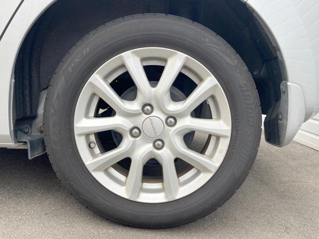 フィットハイブリッド Ｆパッケージ　バックカメラ　スマートキー　ＥＴＣ　純正１５インチアルミ　オートエアコン　Ｂｌｕｅｔｏｏｔｈ　ＣＤ　ＤＶＤ再生　バニティーミラー　電動格納ミラー（29枚目）