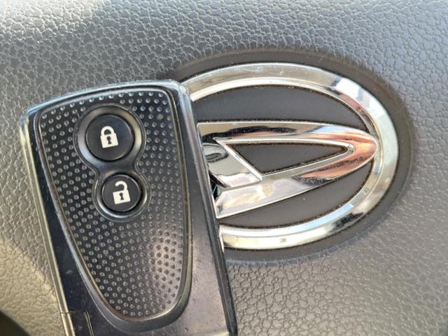 ムーヴ Ｘ　ＳＡ　衝突被害軽減システム　スマートキー　純正１４インチアルミ　オートライト　オートエアコン　ＣＤ　電動格納ミラー　バニティーミラー（5枚目）