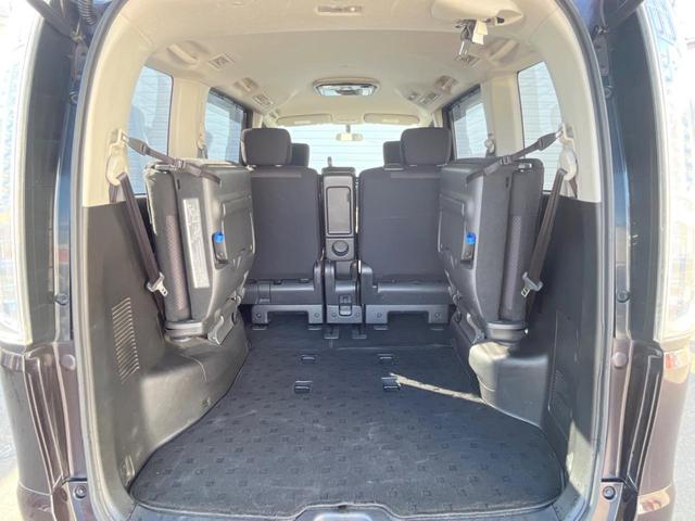 セレナ ハイウェイスター　Ｓ－ハイブリッド　エアロモード　両側電動ドア　純正ＳＤナビ　後席モニター　バックカメラ　スマートキー　ＨＩＤヘッド　ビルトインＥＴＣ　クルコン　純正１６インチアルミ　オートライト　オートエアコン　リアエアコン　Ｂｌｕｅｔｏｏｔｈ（12枚目）