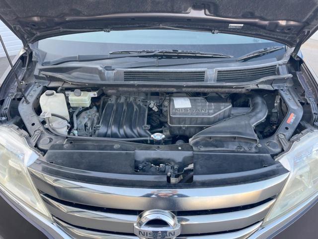 セレナ ハイウェイスター　Ｓ－ハイブリッド　エアロモード　両側電動ドア　純正ＳＤナビ　後席モニター　バックカメラ　スマートキー　ＨＩＤヘッド　ビルトインＥＴＣ　クルコン　純正１６インチアルミ　オートライト　オートエアコン　リアエアコン　Ｂｌｕｅｔｏｏｔｈ（20枚目）