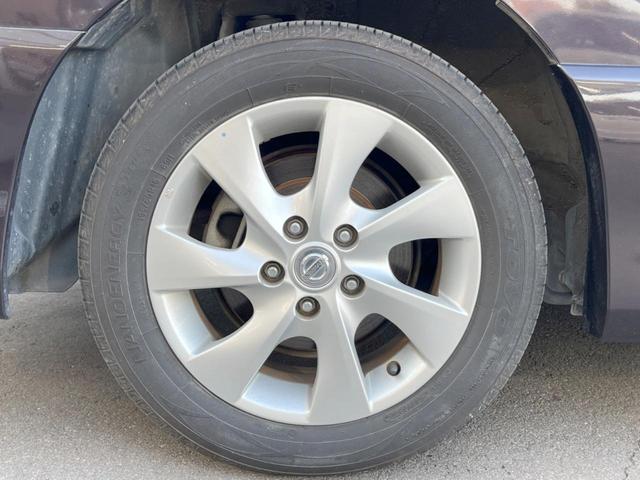 セレナ ハイウェイスター　Ｓ－ハイブリッド　エアロモード　両側電動ドア　純正ＳＤナビ　後席モニター　バックカメラ　スマートキー　ＨＩＤヘッド　ビルトインＥＴＣ　クルコン　純正１６インチアルミ　オートライト　オートエアコン　リアエアコン　Ｂｌｕｅｔｏｏｔｈ（26枚目）