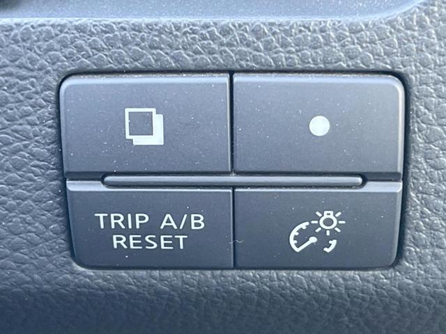 セレナ ハイウェイスター　Ｓ－ハイブリッド　エアロモード　両側電動ドア　純正ＳＤナビ　後席モニター　バックカメラ　スマートキー　ＨＩＤヘッド　ビルトインＥＴＣ　クルコン　純正１６インチアルミ　オートライト　オートエアコン　リアエアコン　Ｂｌｕｅｔｏｏｔｈ（37枚目）