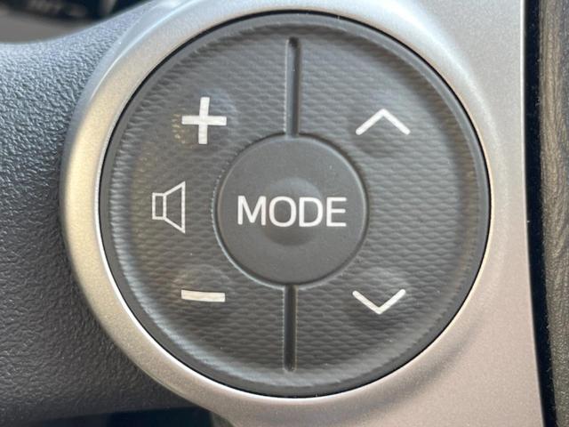 プリウス Ｌ　ＳＤナビ　バックカメラ　スマートキー　純正１５インチアルミ　オートライト　オートエアコン　ＣＤ　ＤＶＤ再生（32枚目）