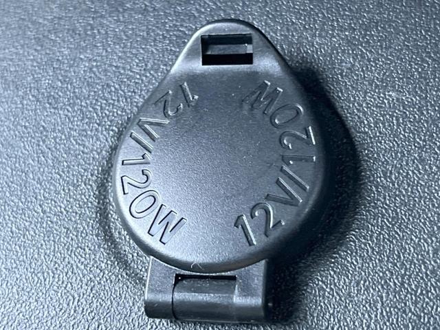 プリウス Ｌ　ＳＤナビ　バックカメラ　スマートキー　純正１５インチアルミ　オートライト　オートエアコン　ＣＤ　ＤＶＤ再生（44枚目）