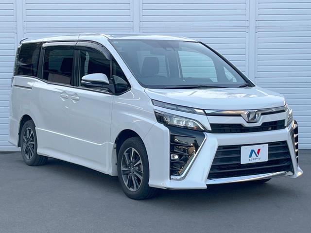 ヴォクシー ＺＳ　両側電動ドア　ＳＤナビ　後席モニター　バックカメラ　衝突被害軽減システム　スマートキー　ＬＥＤヘッド　ＥＴＣ　クルコン　純正１６インチアルミ　オートハイビーム　オートライト　デュアルエアコン（17枚目）