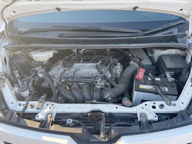 ヴォクシー ＺＳ　両側電動ドア　ＳＤナビ　後席モニター　バックカメラ　衝突被害軽減システム　スマートキー　ＬＥＤヘッド　ＥＴＣ　クルコン　純正１６インチアルミ　オートハイビーム　オートライト　デュアルエアコン（19枚目）