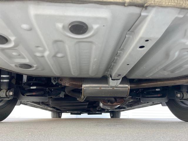 ヴォクシー ＺＳ　両側電動ドア　ＳＤナビ　後席モニター　バックカメラ　衝突被害軽減システム　スマートキー　ＬＥＤヘッド　ＥＴＣ　クルコン　純正１６インチアルミ　オートハイビーム　オートライト　デュアルエアコン（20枚目）