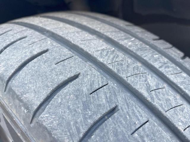 ヴォクシー ＺＳ　両側電動ドア　ＳＤナビ　後席モニター　バックカメラ　衝突被害軽減システム　スマートキー　ＬＥＤヘッド　ＥＴＣ　クルコン　純正１６インチアルミ　オートハイビーム　オートライト　デュアルエアコン（43枚目）