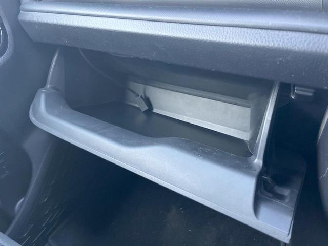 ヴォクシー ＺＳ　両側電動ドア　ＳＤナビ　後席モニター　バックカメラ　衝突被害軽減システム　スマートキー　ＬＥＤヘッド　ＥＴＣ　クルコン　純正１６インチアルミ　オートハイビーム　オートライト　デュアルエアコン（45枚目）