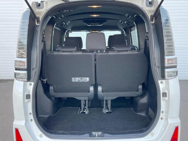 ヴォクシー ＺＳ　両側電動ドア　ＳＤナビ　後席モニター　バックカメラ　衝突被害軽減システム　スマートキー　ＬＥＤヘッド　ＥＴＣ　クルコン　純正１６インチアルミ　オートハイビーム　オートライト　デュアルエアコン（53枚目）