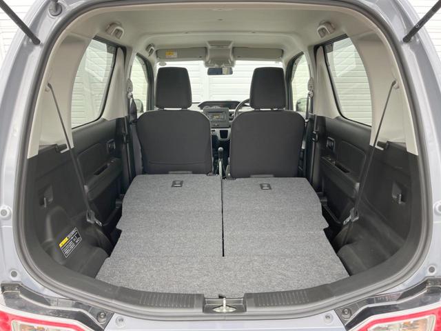 ���i�̂���������ʋ΁A���}���ɏ\���ȉ׎��X�y�[�X���m�ۂ��Ă���܂��B�Z�J���h�V�[�g��|���ƁA�傫�ȉו��̐ύڂ��\�ł���