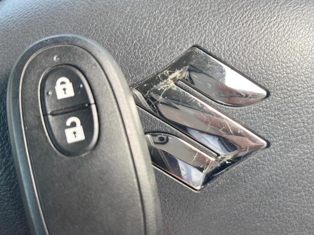 ハスラー ＪスタイルＩＩ　純正ＳＤナビ　バックカメラ　衝突被害軽減システム　ハーフレザーシート　スマートキー　ＨＩＤヘッド　ＥＴＣ　純正１５インチアルミ　オートライト　オートエアコン　Ｂｌｕｅｔｏｏｔｈ　ＣＤ　ＤＶＤ再生（7枚目）