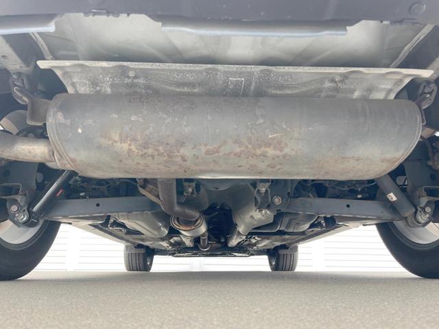 エクストレイル ２０Ｘ　７人乗り　純正ＳＤナビ　後席モニター　バックカメラ　電動リアゲート　レザー調シート　ドラレコ　スマートキー　ＬＥＤヘッド　ビルトインＥＴＣ　純正１８インチアルミ　オートライト　オートエアコン（20枚目）