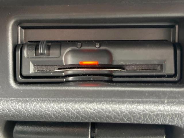 エクストレイル ２０Ｘ　７人乗り　純正ＳＤナビ　後席モニター　バックカメラ　電動リアゲート　レザー調シート　ドラレコ　スマートキー　ＬＥＤヘッド　ビルトインＥＴＣ　純正１８インチアルミ　オートライト　オートエアコン（34枚目）