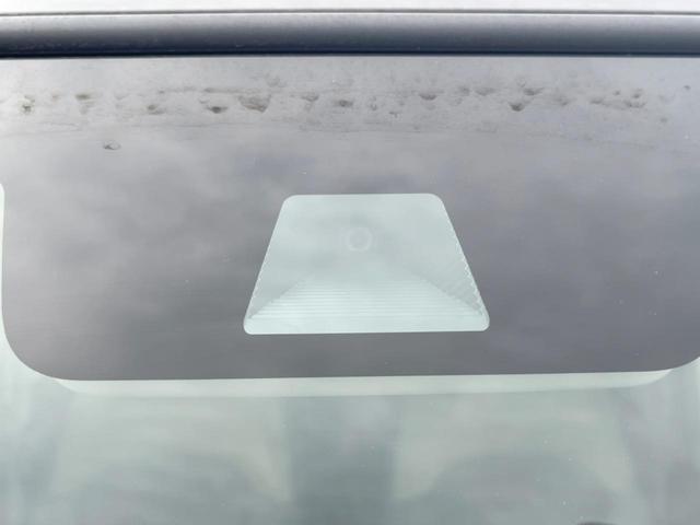 Ｎ－ＢＯＸ Ｇ　バックカメラ　衝突被害軽減システム　レーダークルーズ　スマートキー　ＬＥＤヘッド　ビルトインＥＴＣ　オートライト　オートエアコン　Ｂｌｕｅｔｏｏｔｈ　ＣＤ　ＤＶＤ再生　地デジ　電動格納ミラー（3枚目）