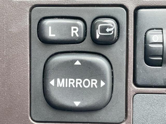 パッソ プラスハナ　Ｃパッケージ　純正ＳＤナビ　バックカメラ　ＥＴＣ　Ｂｌｕｅｔｏｏｔｈ　ＣＤ　ＤＶＤ再生　地デジ　電動格納ミラー　バニティーミラー（6枚目）