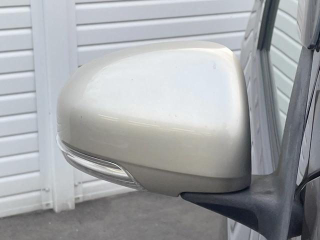 パッソ プラスハナ　Ｃパッケージ　純正ＳＤナビ　バックカメラ　ＥＴＣ　Ｂｌｕｅｔｏｏｔｈ　ＣＤ　ＤＶＤ再生　地デジ　電動格納ミラー　バニティーミラー（46枚目）