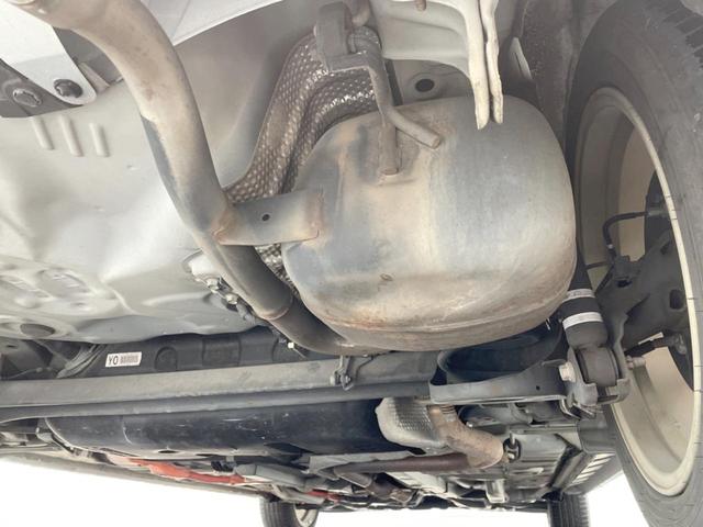 アクア Ｘ－アーバン　ＳＤナビ　バックカメラ　ハーフレザーシート　スマートキー　ＬＥＤヘッド　ビルトインＥＴＣ　純正１６インチアルミ　オートライト　オートエアコン　Ｂｌｕｅｔｏｏｔｈ　ＣＤ　ＤＶＤ再生　フルセグ（23枚目）