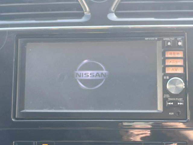 セレナ ハイウェイスター　Ｓ－ハイブリッド　両側電動ドア　純正ＳＤナビ　後席モニター　バックカメラ　スマートキー　ＨＩＤヘッド　ビルトインＥＴＣ　クルコン　純正１６インチアルミ　オートエアコン　リアエアコン（4枚目）