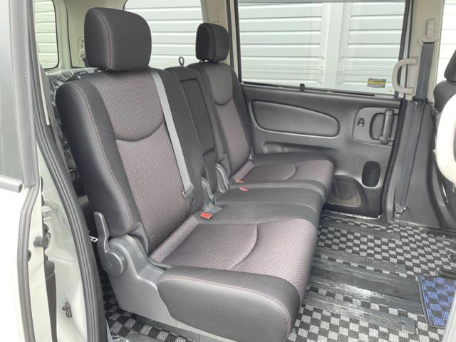 セレナ ハイウェイスター　Ｓ－ハイブリッド　両側電動ドア　純正ＳＤナビ　後席モニター　バックカメラ　スマートキー　ＨＩＤヘッド　ビルトインＥＴＣ　クルコン　純正１６インチアルミ　オートエアコン　リアエアコン（10枚目）