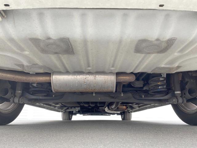 セレナ ハイウェイスター　Ｓ－ハイブリッド　両側電動ドア　純正ＳＤナビ　後席モニター　バックカメラ　スマートキー　ＨＩＤヘッド　ビルトインＥＴＣ　クルコン　純正１６インチアルミ　オートエアコン　リアエアコン（21枚目）