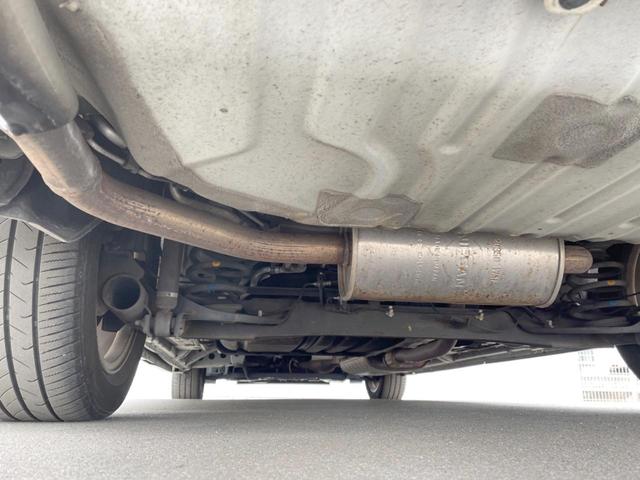 セレナ ハイウェイスター　Ｓ－ハイブリッド　両側電動ドア　純正ＳＤナビ　後席モニター　バックカメラ　スマートキー　ＨＩＤヘッド　ビルトインＥＴＣ　クルコン　純正１６インチアルミ　オートエアコン　リアエアコン（25枚目）