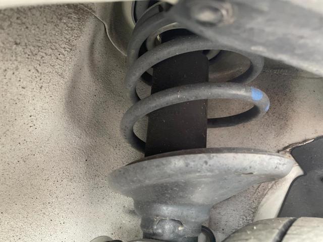 エブリイワゴン ＰＺターボ　電動スライドドア　ＳＤナビ　衝突被害軽減システム　シートヒーター　スマートキー　ＨＩＤヘッド　純正１４インチアルミ　オートライト　オートエアコン　ＣＤ　ＤＶＤ再生　地デジ（21枚目）