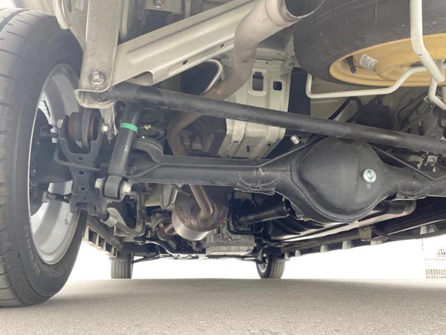 エブリイワゴン ＰＺターボ　電動スライドドア　ＳＤナビ　衝突被害軽減システム　シートヒーター　スマートキー　ＨＩＤヘッド　純正１４インチアルミ　オートライト　オートエアコン　ＣＤ　ＤＶＤ再生　地デジ（22枚目）