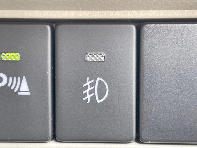 エブリイワゴン ＰＺターボ　電動スライドドア　ＳＤナビ　衝突被害軽減システム　シートヒーター　スマートキー　ＨＩＤヘッド　純正１４インチアルミ　オートライト　オートエアコン　ＣＤ　ＤＶＤ再生　地デジ（42枚目）