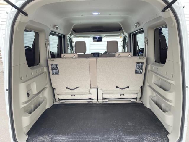 エブリイワゴン ＰＺターボ　電動スライドドア　ＳＤナビ　衝突被害軽減システム　シートヒーター　スマートキー　ＨＩＤヘッド　純正１４インチアルミ　オートライト　オートエアコン　ＣＤ　ＤＶＤ再生　地デジ（53枚目）