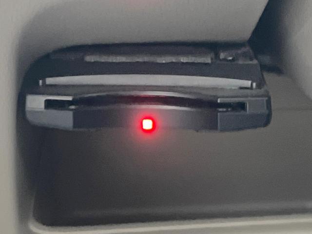 Ｎ－ＢＯＸ Ｇ・Ｌパッケージ　電動スライドドア　純正ＳＤナビ　バックカメラ　スマートキー　ＥＴＣ　純正１４インチアルミ　オートエアコン　ＣＤ　ＤＶＤ再生　地デジ（6枚目）