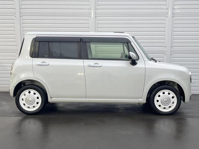 アルトラパンショコラ Ｘ　ハーフレザーシート　スマートキー　ＨＩＤヘッド　純正１４インチアルミ　オートライト　オートエアコン　ＣＤ（31枚目）