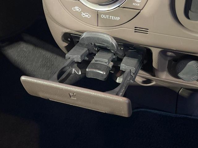 アルトラパンショコラ Ｘ　ハーフレザーシート　スマートキー　ＨＩＤヘッド　純正１４インチアルミ　オートライト　オートエアコン　ＣＤ（45枚目）