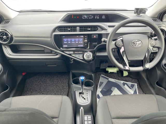 アクア Ｓスタイルブラック　純正ＳＤナビ　バックカメラ　衝突被害軽減システム　ドラレコ　スマートキー　ＥＴＣ　オートライト　オートエアコン　Ｂｌｕｅｔｏｏｔｈ　ＣＤ　フルセグ　電動格納ミラー（2枚目）