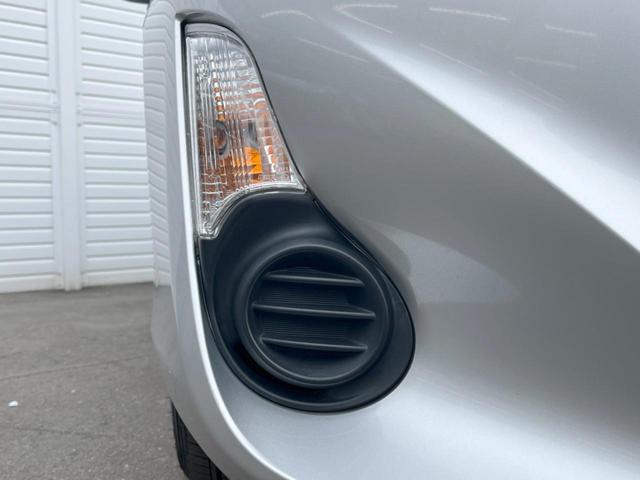 アクア Ｓスタイルブラック　純正ＳＤナビ　バックカメラ　衝突被害軽減システム　ドラレコ　スマートキー　ＥＴＣ　オートライト　オートエアコン　Ｂｌｕｅｔｏｏｔｈ　ＣＤ　フルセグ　電動格納ミラー（25枚目）