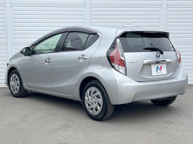 アクア Ｓスタイルブラック　純正ＳＤナビ　バックカメラ　衝突被害軽減システム　ドラレコ　スマートキー　ＥＴＣ　オートライト　オートエアコン　Ｂｌｕｅｔｏｏｔｈ　ＣＤ　フルセグ　電動格納ミラー（26枚目）