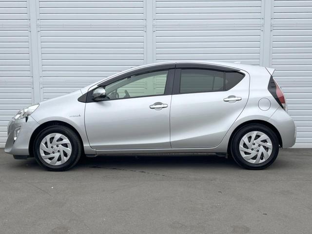 アクア Ｓスタイルブラック　純正ＳＤナビ　バックカメラ　衝突被害軽減システム　ドラレコ　スマートキー　ＥＴＣ　オートライト　オートエアコン　Ｂｌｕｅｔｏｏｔｈ　ＣＤ　フルセグ　電動格納ミラー（27枚目）