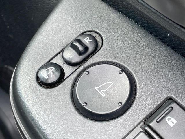 ステップワゴンスパーダ Ｚ　ＨＤＤナビエディション　両側電動ドア　ＳＤナビ　後席モニター　バックカメラ　ドラレコ　スマートキー　ＨＩＤヘッド　ビルトインＥＴＣ　オートライト　オートエアコン　Ｂｌｕｅｔｏｏｔｈ　ＣＤ　ＤＶＤ再生　フルセグ　パドルシフト（30枚目）