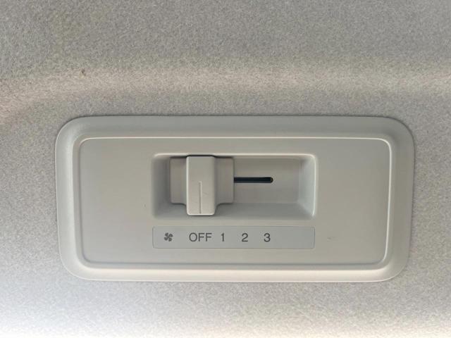 ステップワゴンスパーダ Ｚ　ＨＤＤナビエディション　両側電動ドア　ＳＤナビ　後席モニター　バックカメラ　ドラレコ　スマートキー　ＨＩＤヘッド　ビルトインＥＴＣ　オートライト　オートエアコン　Ｂｌｕｅｔｏｏｔｈ　ＣＤ　ＤＶＤ再生　フルセグ　パドルシフト（44枚目）