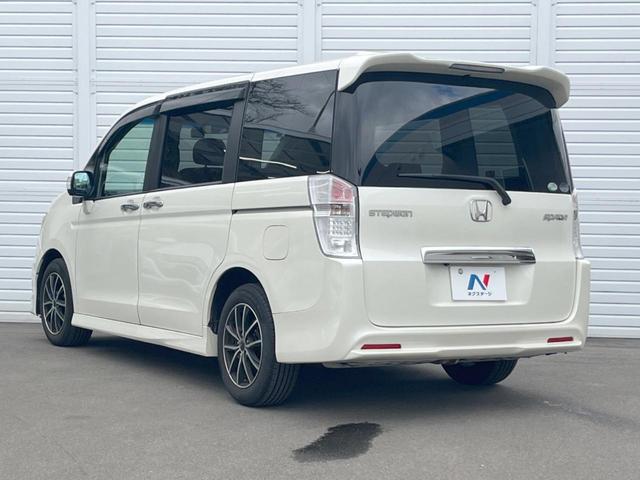 ステップワゴンスパーダ Ｚ　ＨＤＤナビエディション　両側電動ドア　ＳＤナビ　後席モニター　バックカメラ　ドラレコ　スマートキー　ＨＩＤヘッド　ビルトインＥＴＣ　オートライト　オートエアコン　Ｂｌｕｅｔｏｏｔｈ　ＣＤ　ＤＶＤ再生　フルセグ　パドルシフト（56枚目）