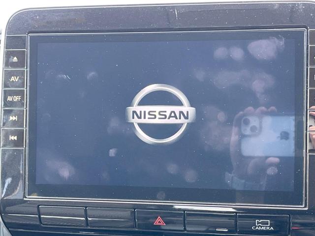 セレナ ハイウェイスターＶ　両側電動ドア　純正ＳＤナビ　後席モニター　全周囲カメラ　禁煙車　ドラレコ　コーナーセンサー　スマートキー　ＬＥＤヘッド　ビルトインＥＴＣ　クルコン　純正１６インチアルミ　オートライト　オートエアコン（3枚目）