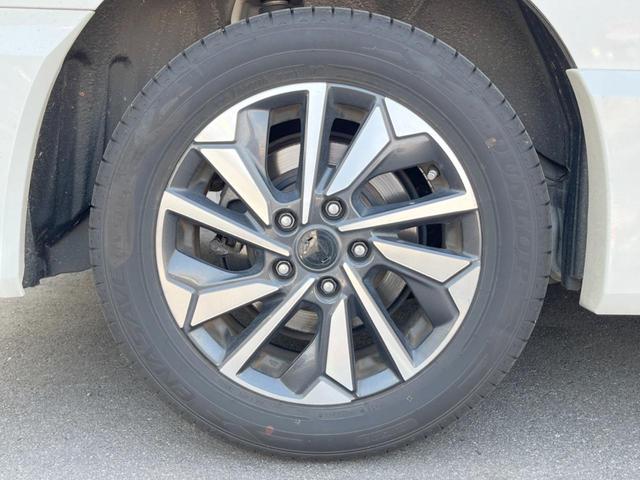 セレナ ハイウェイスターＶ　両側電動ドア　純正ＳＤナビ　後席モニター　全周囲カメラ　禁煙車　ドラレコ　コーナーセンサー　スマートキー　ＬＥＤヘッド　ビルトインＥＴＣ　クルコン　純正１６インチアルミ　オートライト　オートエアコン（27枚目）