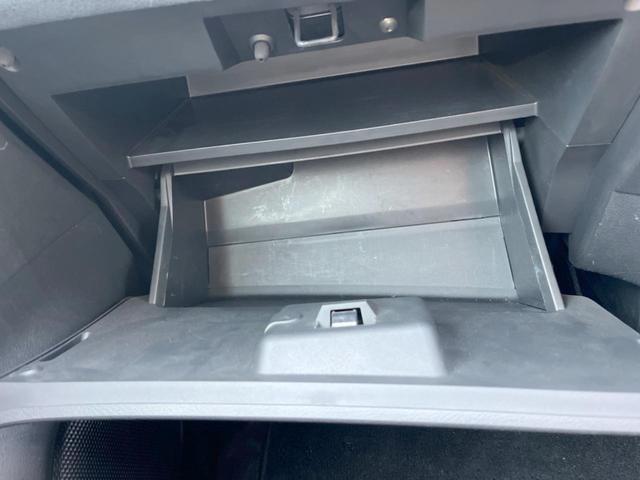 セレナ ハイウェイスターＶ　両側電動ドア　純正ＳＤナビ　後席モニター　全周囲カメラ　禁煙車　ドラレコ　コーナーセンサー　スマートキー　ＬＥＤヘッド　ビルトインＥＴＣ　クルコン　純正１６インチアルミ　オートライト　オートエアコン（40枚目）