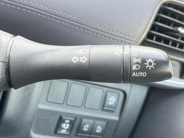 セレナ ハイウェイスターＶ　両側電動ドア　純正ＳＤナビ　後席モニター　全周囲カメラ　禁煙車　ドラレコ　コーナーセンサー　スマートキー　ＬＥＤヘッド　ビルトインＥＴＣ　クルコン　純正１６インチアルミ　オートライト　オートエアコン（41枚目）